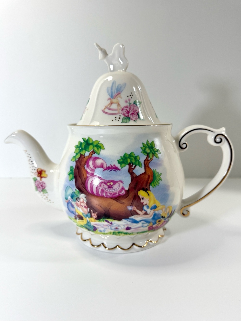 Disney Parks Alice in Wonderland Teapot